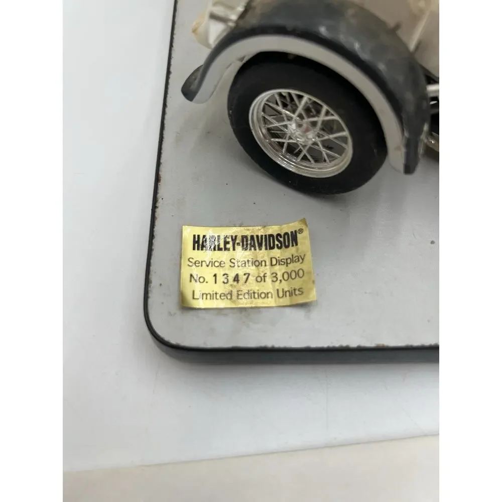 Harley-Davidson Police Servi-Car Ultra Edition Service Station Display COA
